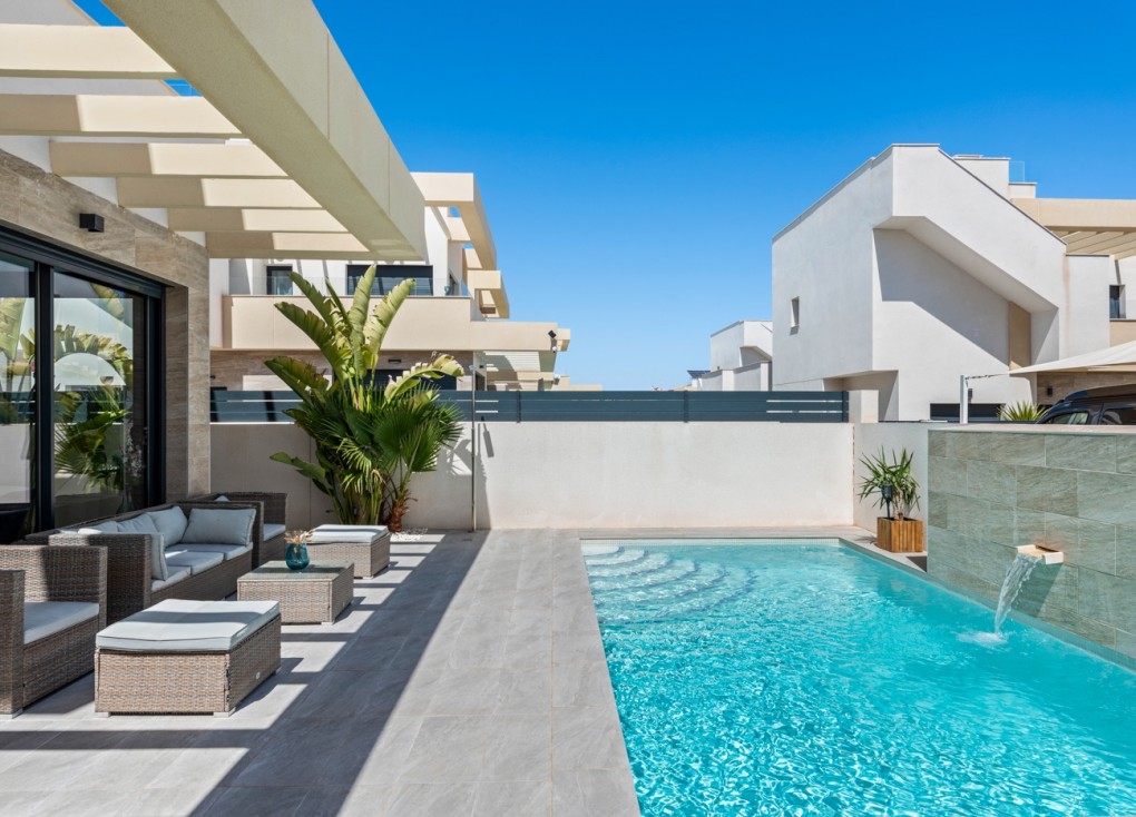 Resale - Chalet - Los Montesinos - La Herrada