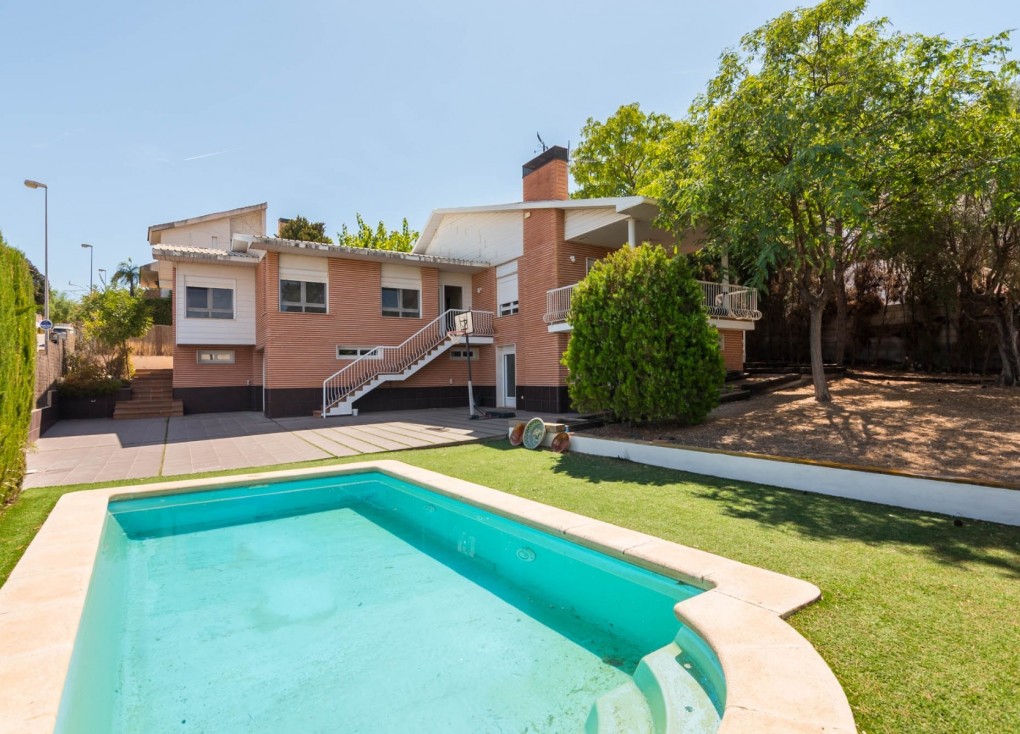 Resale - Chalet - MOLINA DEL SEGURA