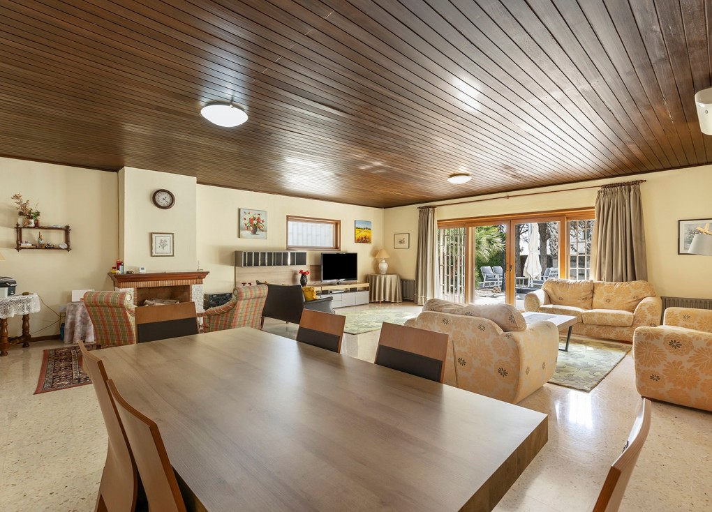 Resale - Chalet - Orihuela Costa - Villamartín