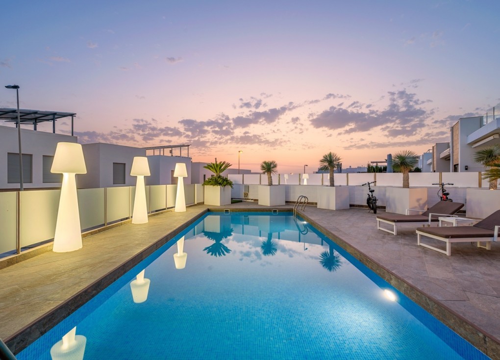 Resale - Chalet - Orihuela Costa - Villamartín