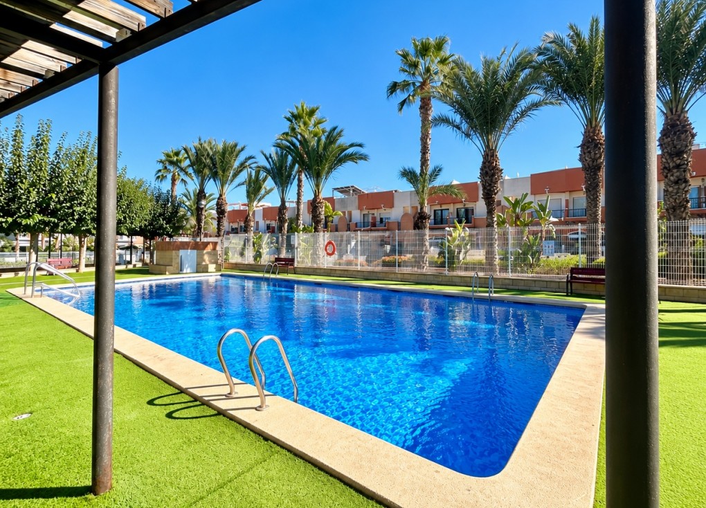 Resale - Chalet - Orihuela Costa - Villamartín