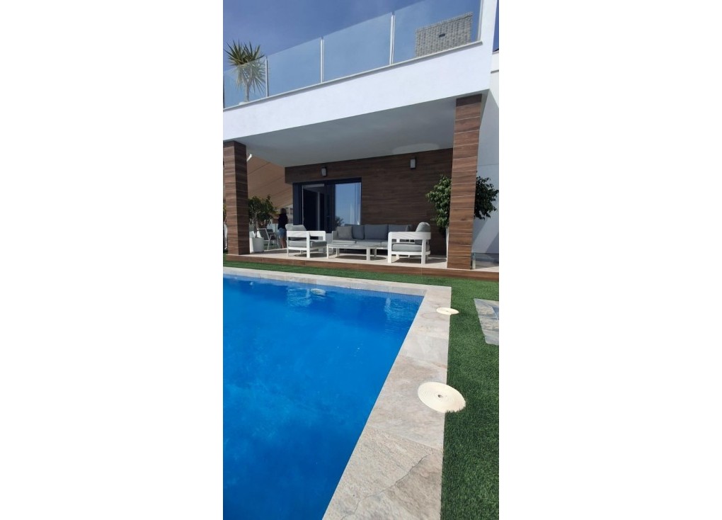 Resale - Chalet - Orihuela - Vistabella Golf