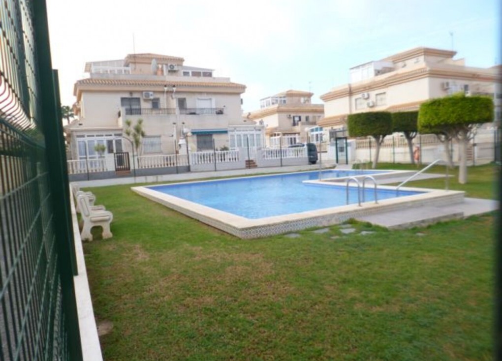Resale - Chalet - Playa Flamenca