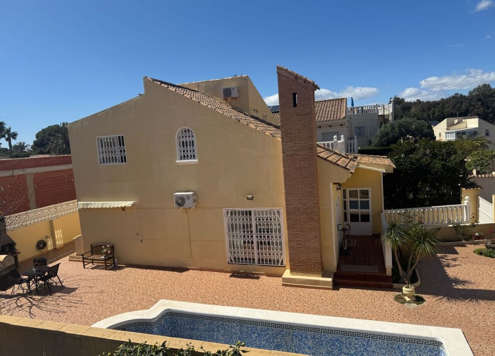 Resale - Chalet - Playa Flamenca