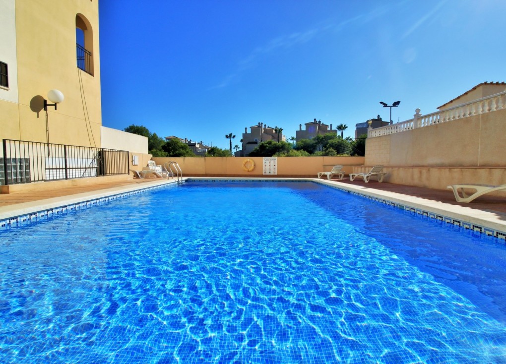 Resale - Chalet - Playa Flamenca