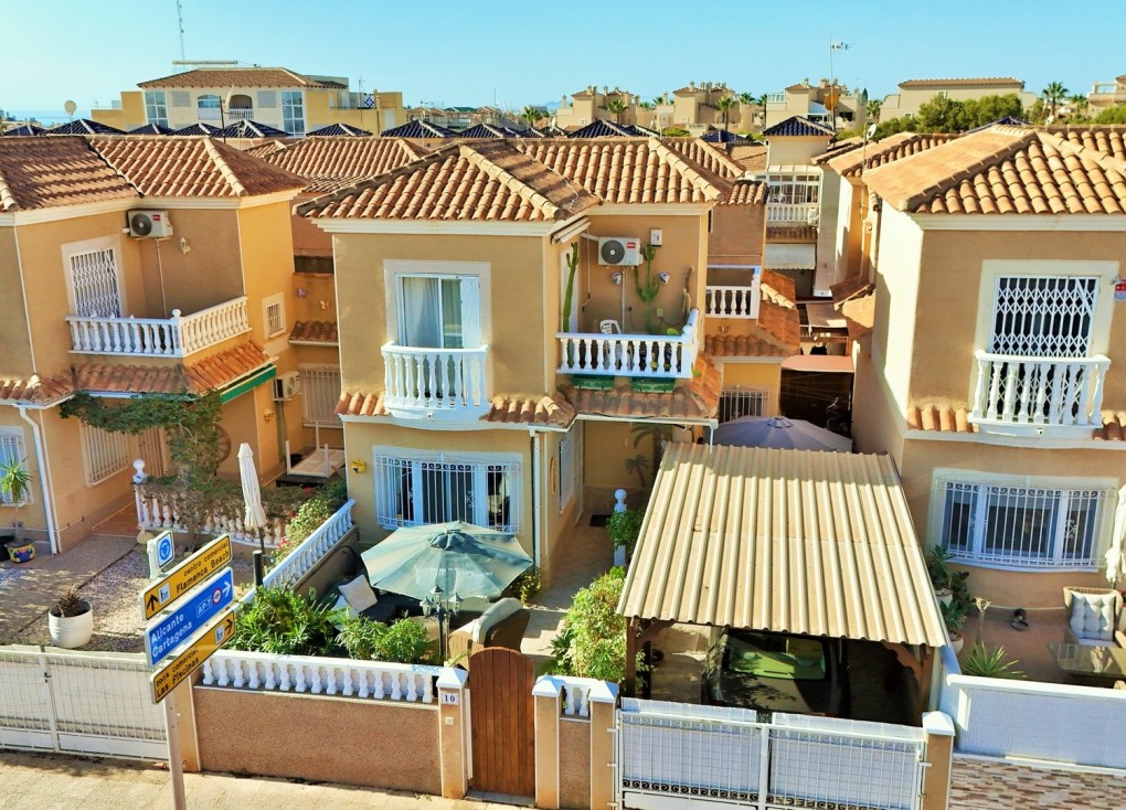 Resale - Chalet - Playa Flamenca