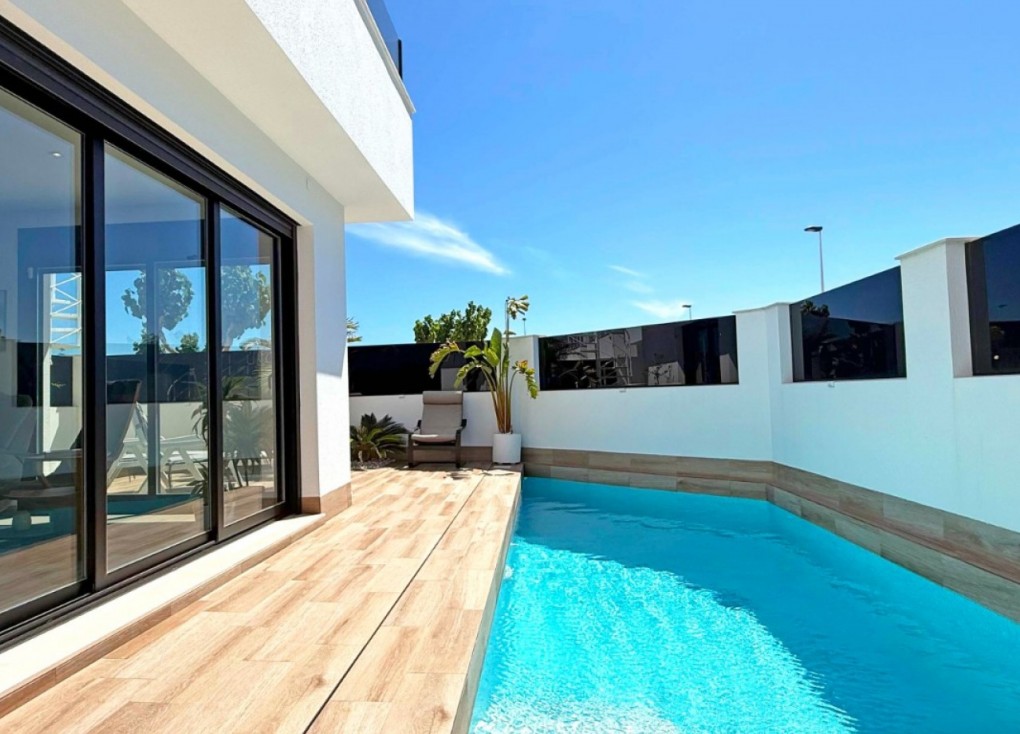 Resale - Chalet - San Pedro del Pinatar