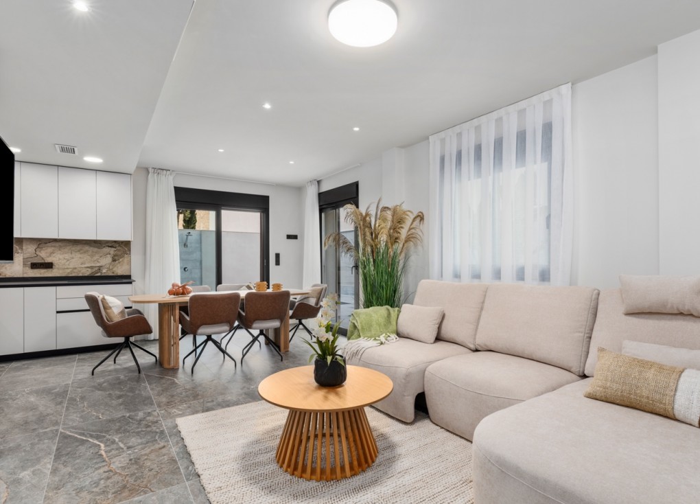 Resale - Chalet - Torre de la Horadada - TORRE DE LA HORADADA