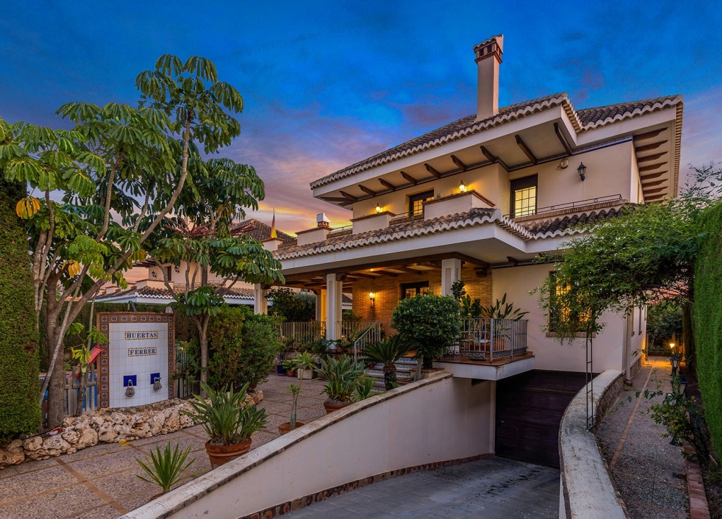 Resale - Chalet - Torrevieja - La veleta