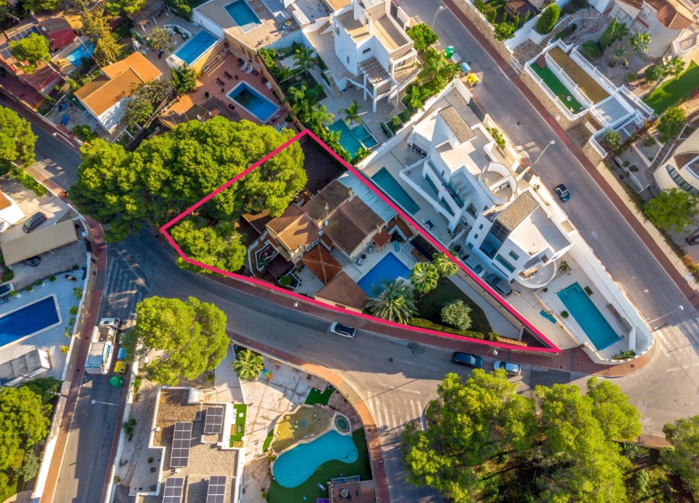 Resale - Chalet - Torrevieja - Los Balcones