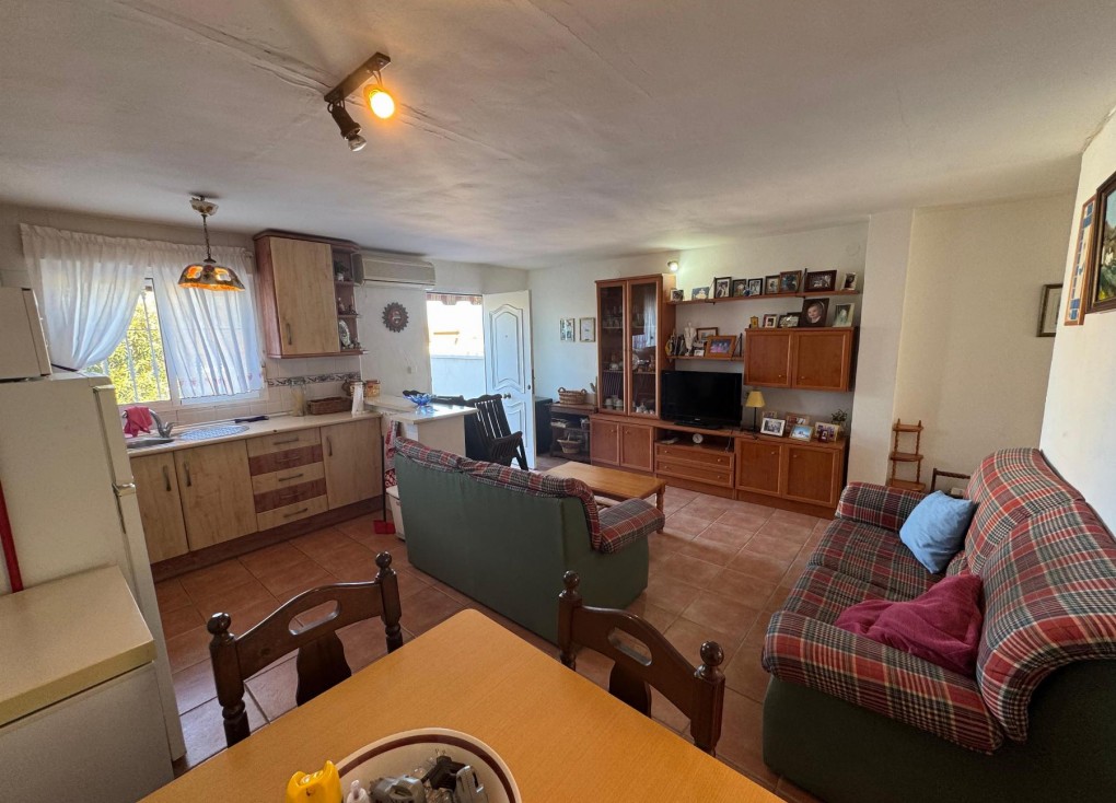 Resale - Chalet - Torrevieja - Los Balcones