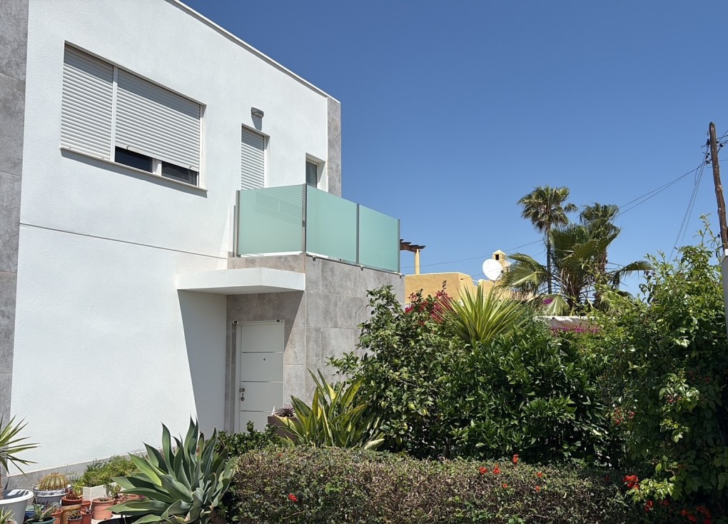 Resale - Chalet - Torrevieja - Torreta Florida