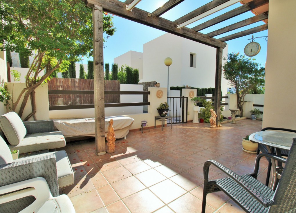 Resale - Chalet - Villamartín