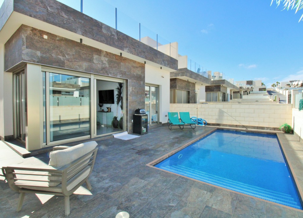 Resale - Chalet - Villamartín