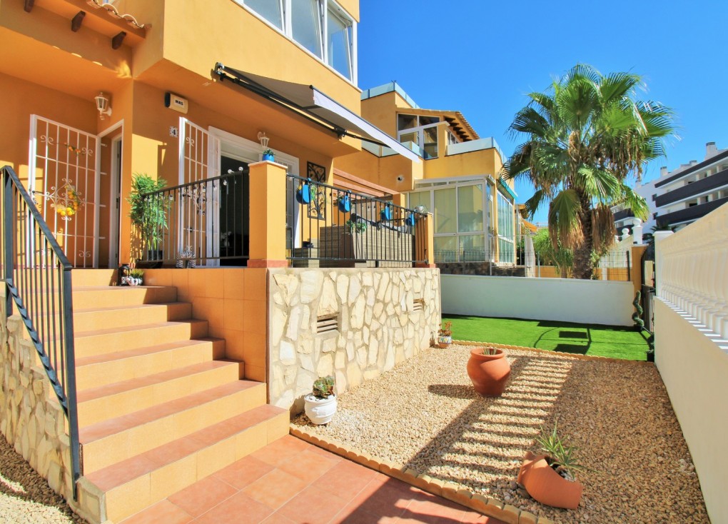 Resale - Chalet - Villamartín