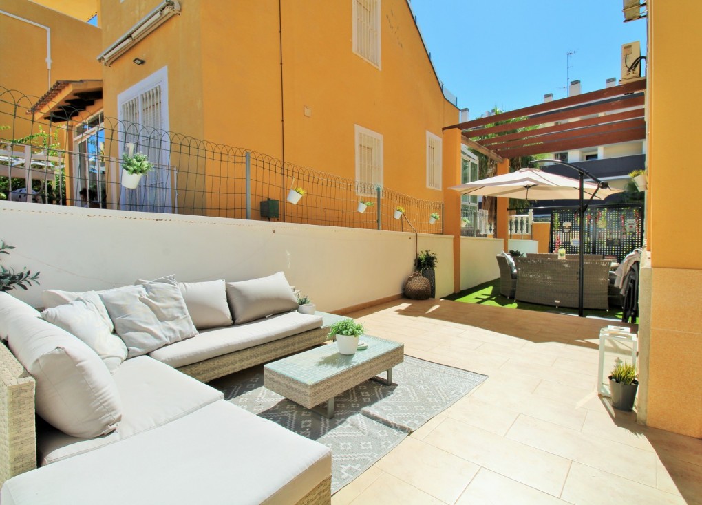 Resale - Chalet - Villamartín