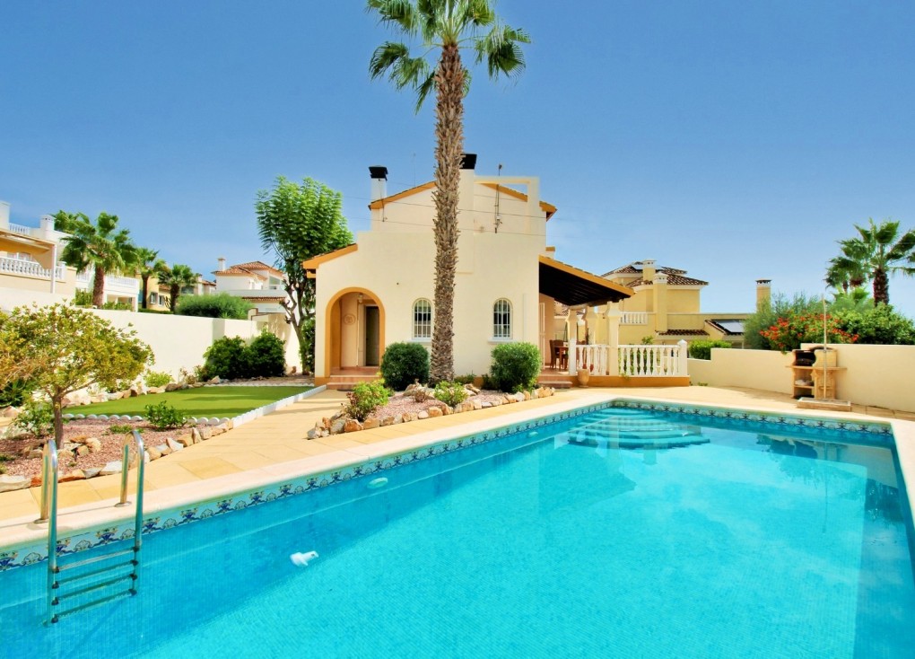 Resale - Chalet - Villamartín