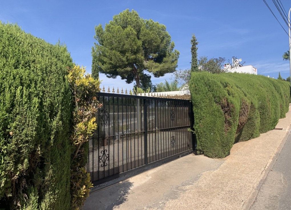 Resale - Chalet - Villamartín