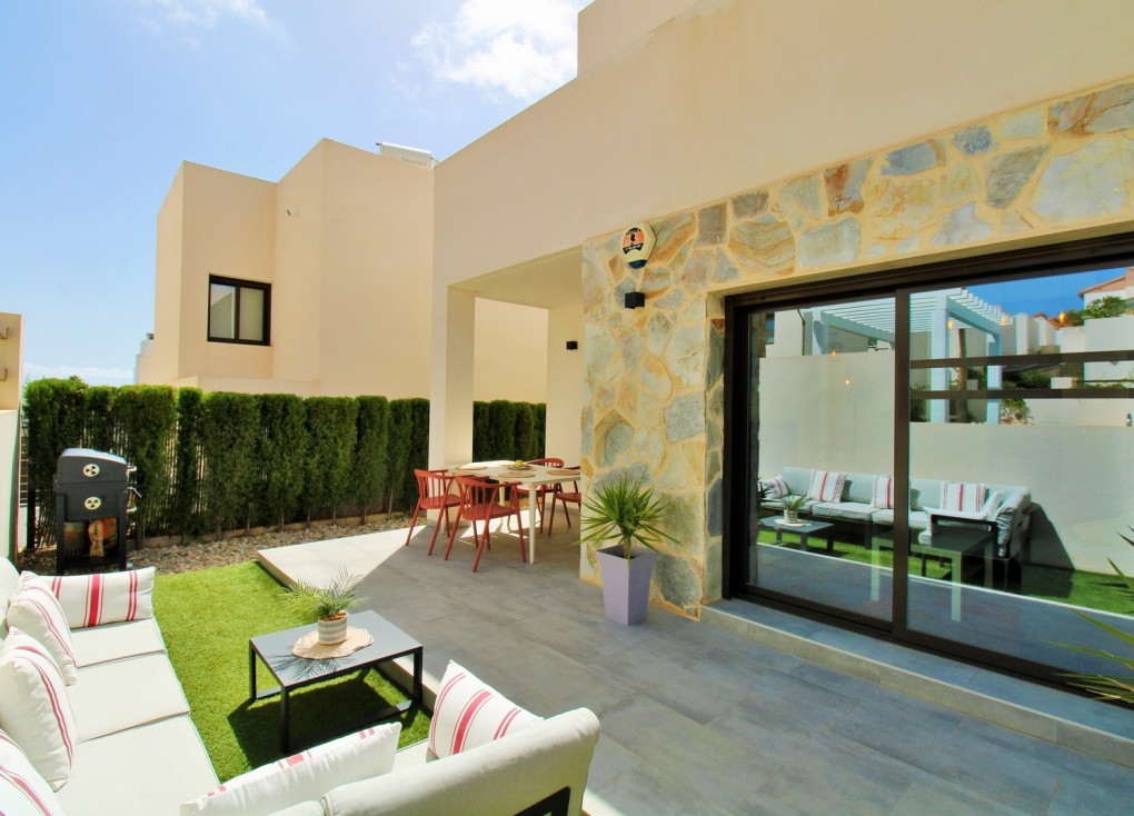 Resale - Chalet - Villamartín