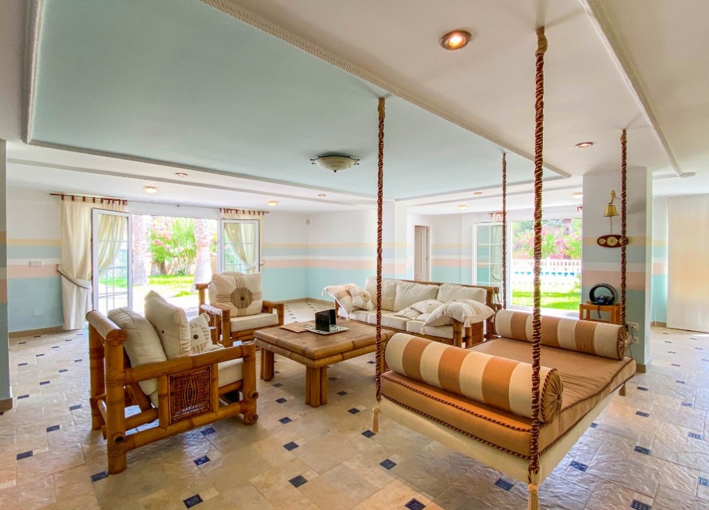 Resale - Chalet - Villamartín