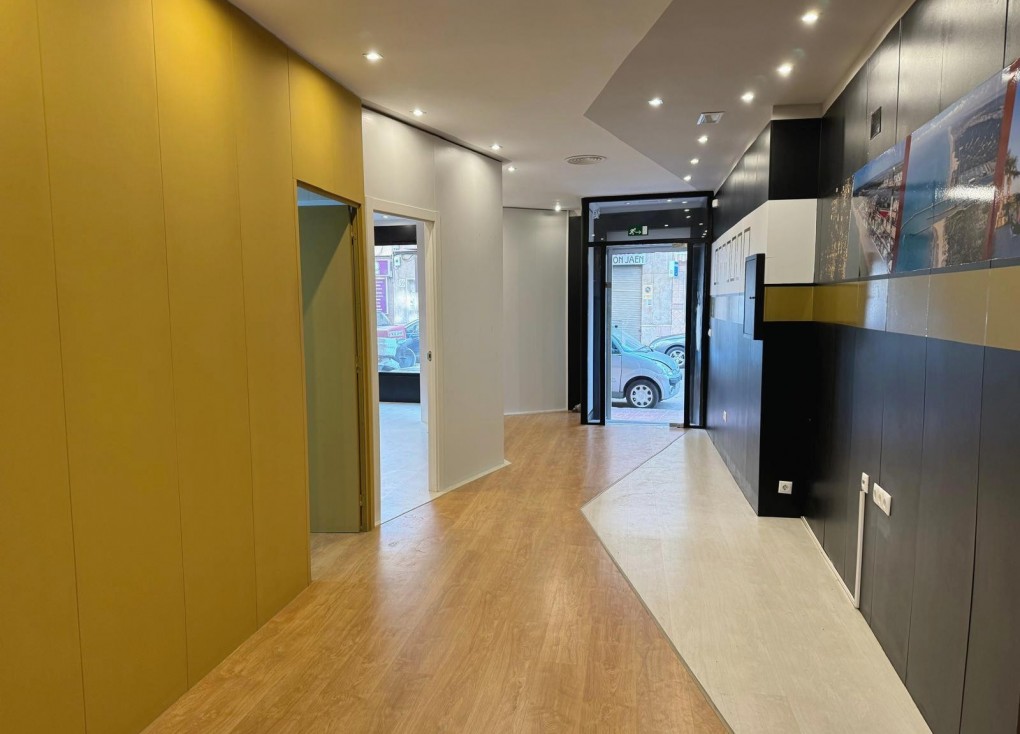 Resale - Commercial - Guardamar del Segura