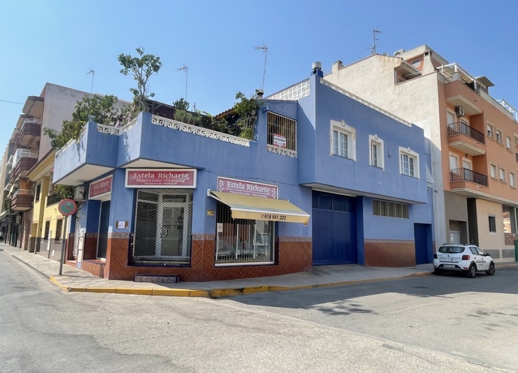 Resale - Finca / Country house - Rojales