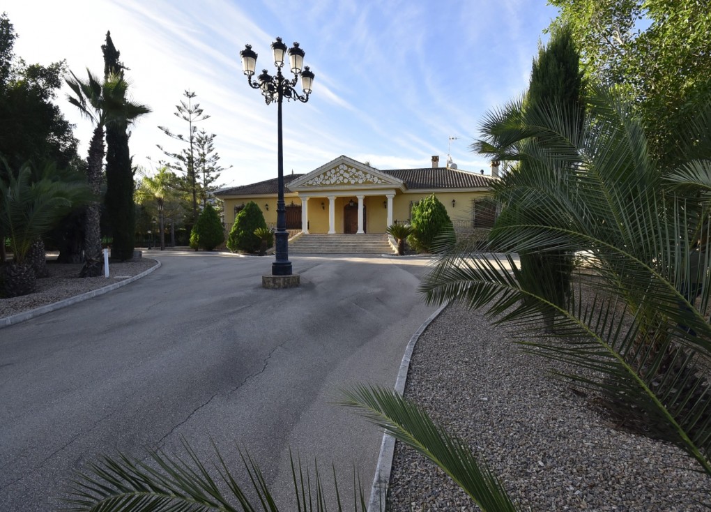 Resale - Finca - La Matanza