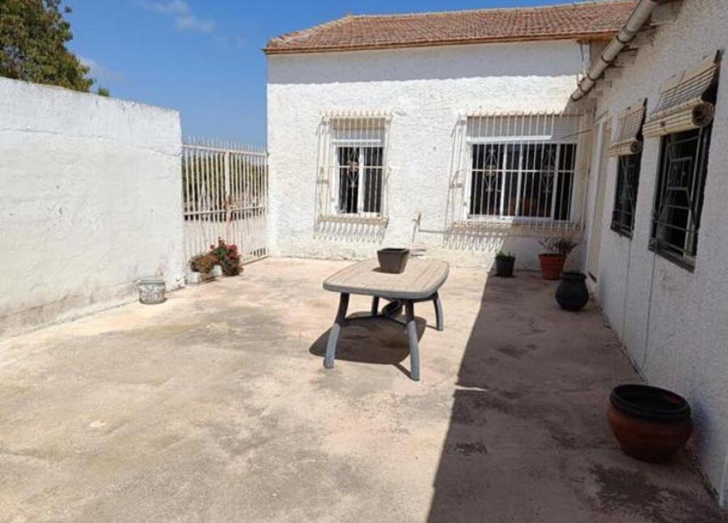 Resale - Finca - Rojales