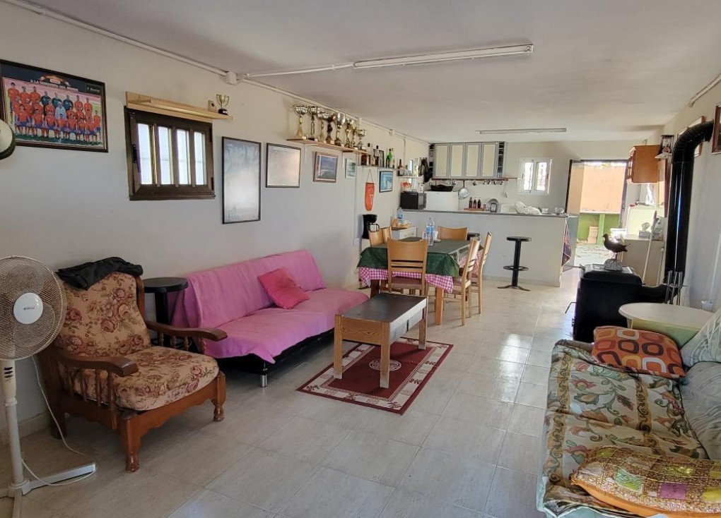 Resale - Finca - San Miguel de Salinas