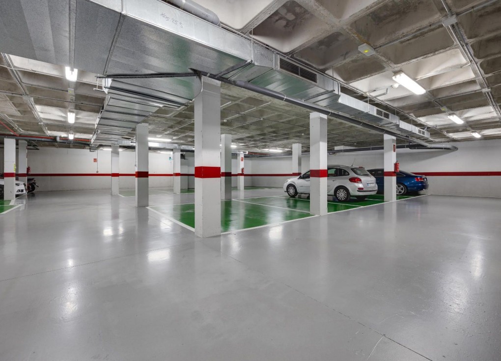 Resale - Garage - Torrevieja