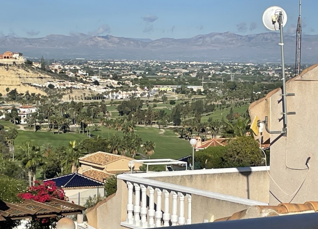 Resale - Semi-Detached - Ciudad quesada