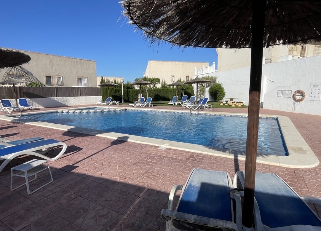 Resale - Semi-Detached - Ciudad quesada