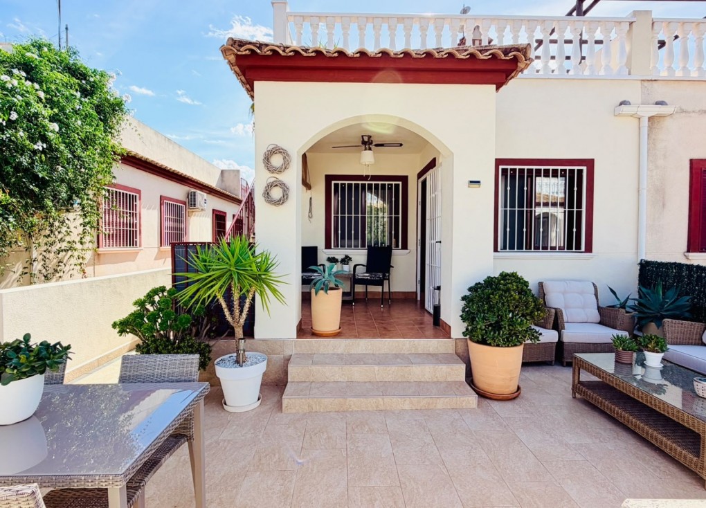 Resale - Semi-Detached - Daya Vieja