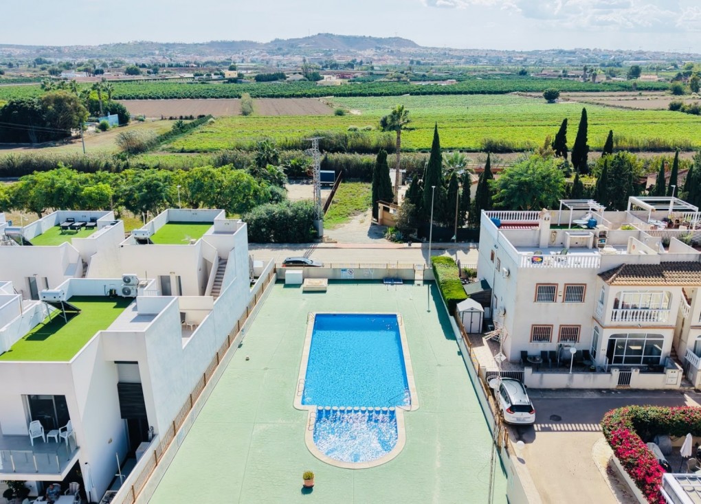 Resale - Semi-Detached - Daya Vieja