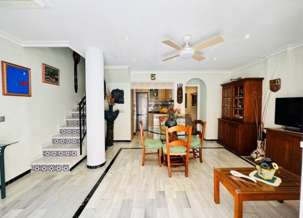 Resale - Semi-Detached - La Mata - LA MATA