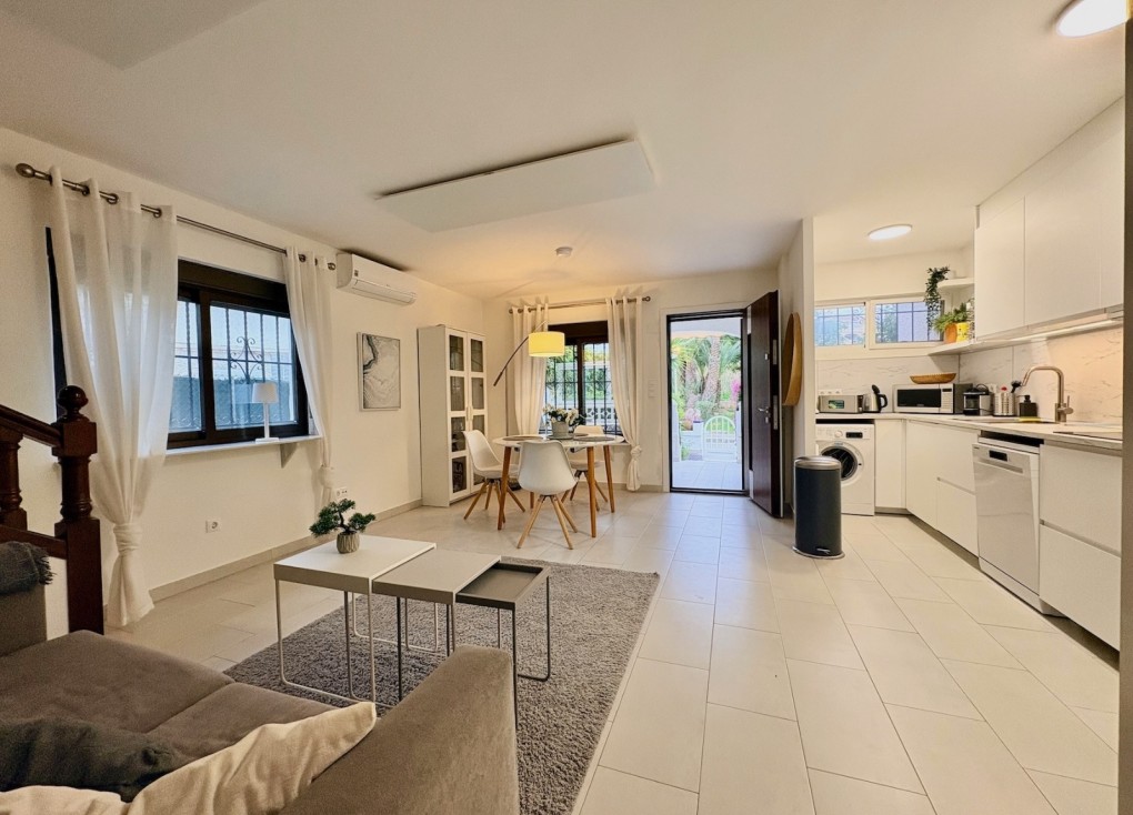 Resale - Semi-Detached - Orihuela Costa - Cabo Roig