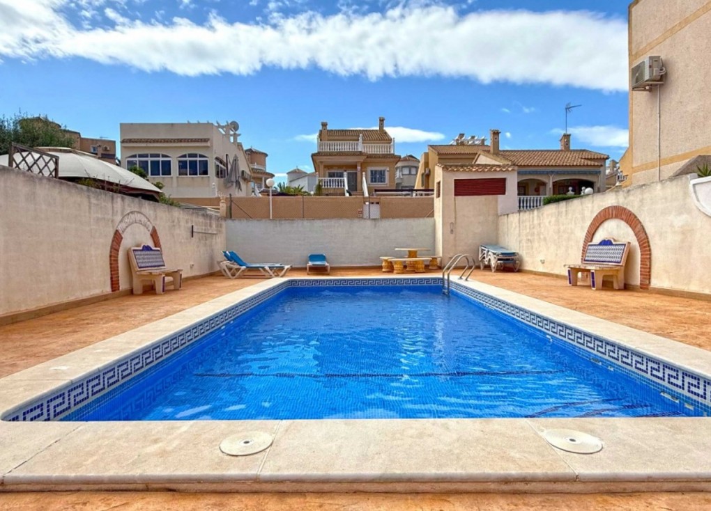 Resale - Semi-Detached - Orihuela Costa - Los Altos
