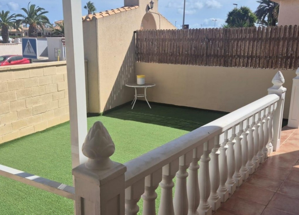 Resale - Semi-Detached - Orihuela Costa - Playa Flamenca