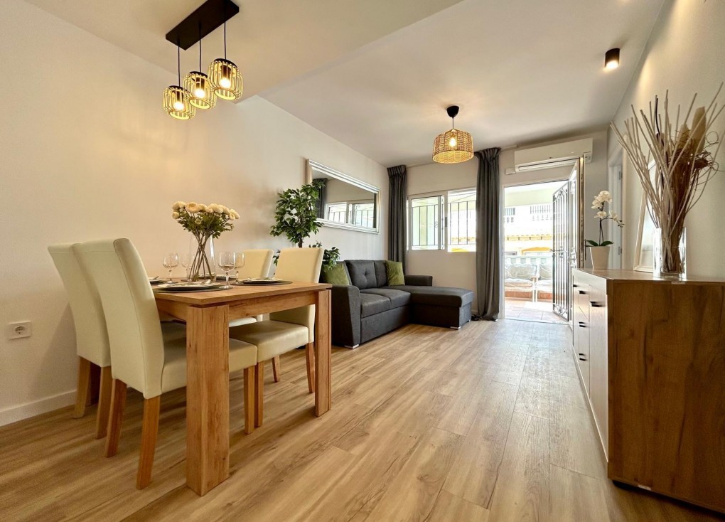 Resale - Semi-Detached - Orihuela - Playa Flamenca