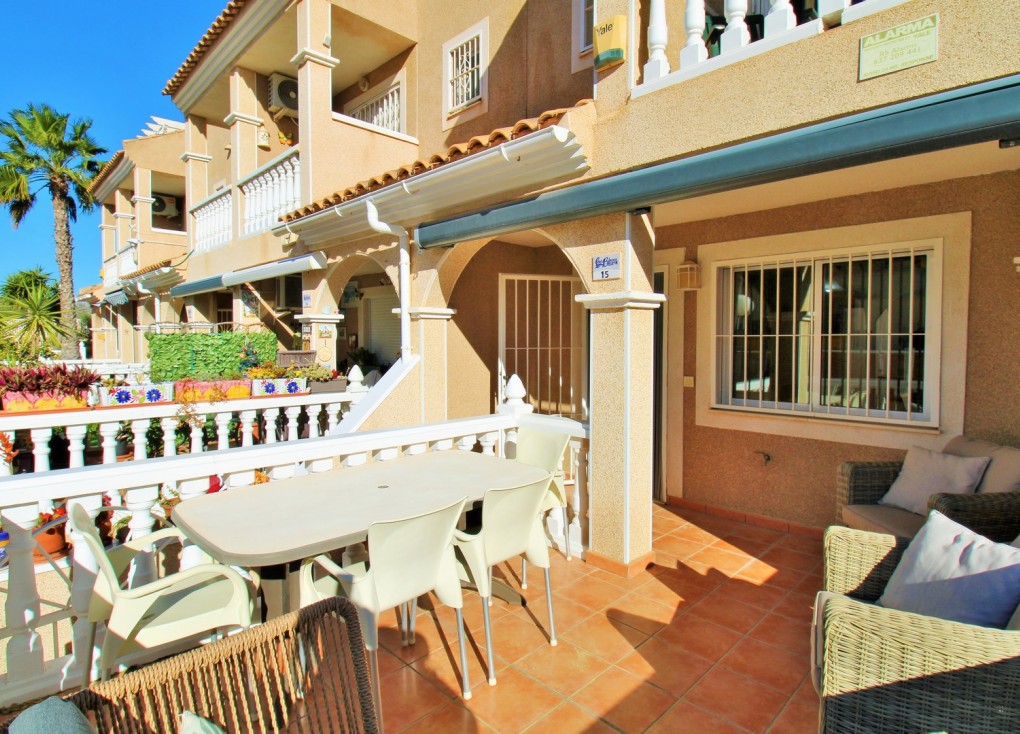 Resale - Semi-Detached - Playa Flamenca
