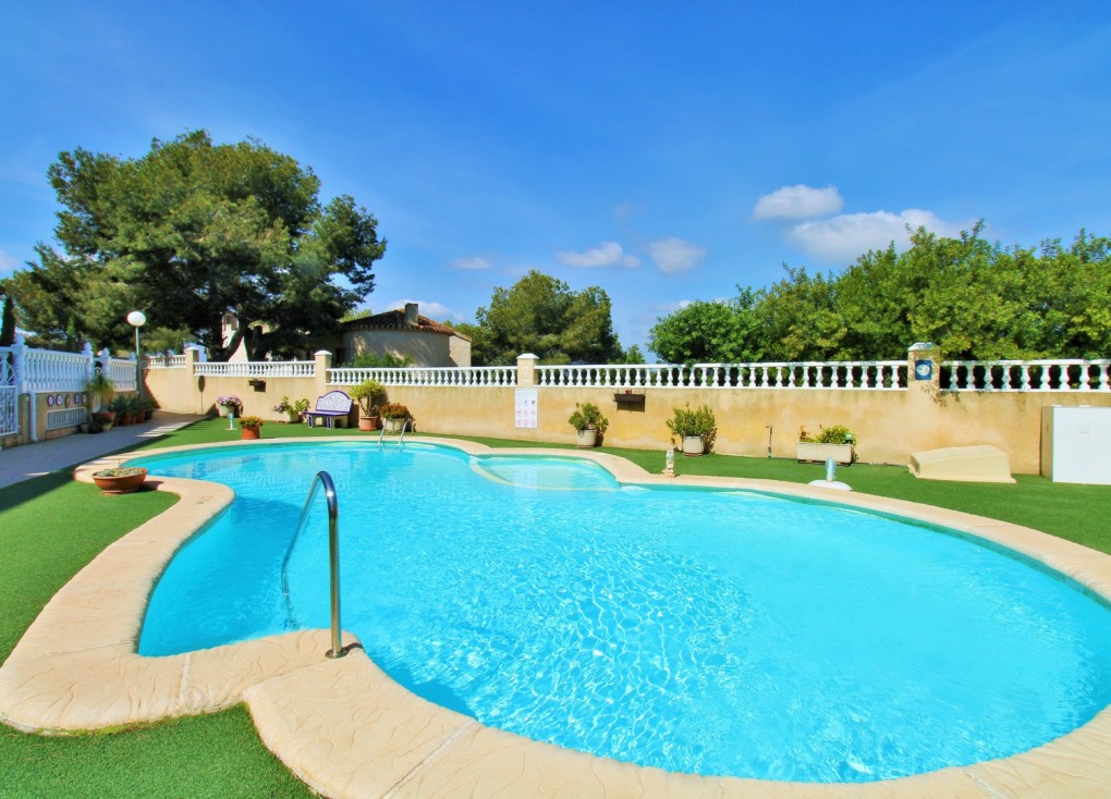 Resale - Semi-Detached - Playa Flamenca