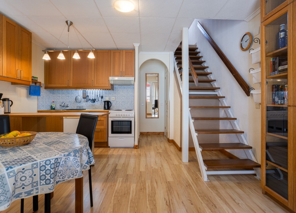 Resale - Semi-Detached - Torrevieja - La Siesta