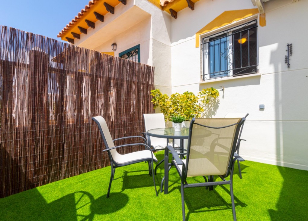Resale - Semi-Detached - Torrevieja - Los Altos