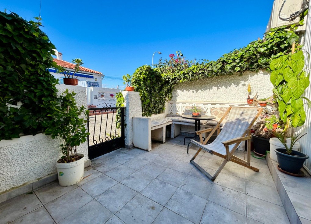 Resale - Semi-Detached - Torrevieja - San Luis