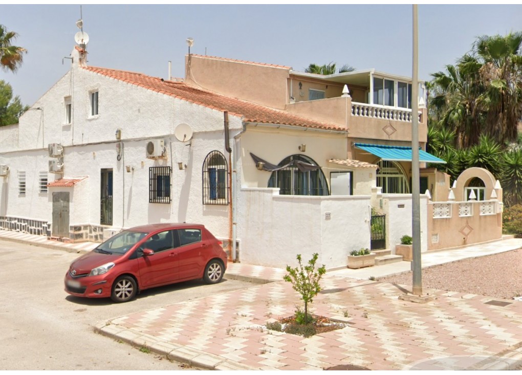 Resale - Semi-Detached - Torrevieja - San Luis