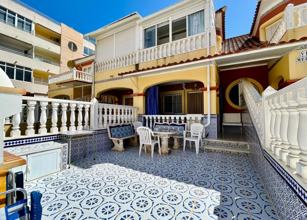 Resale - Semi-Detached - Torrevieja - San Luis