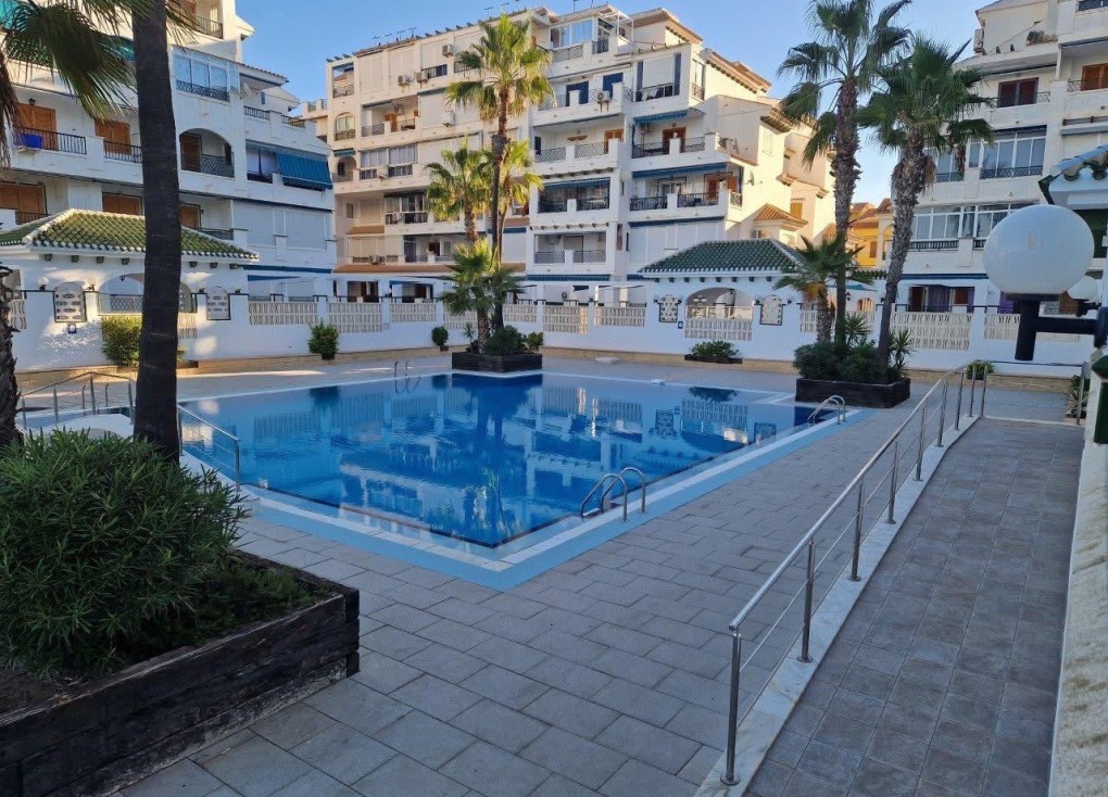 Resale - Studio - Torrevieja - LA MATA