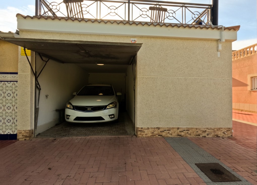 Resale - Terraced house / Townhouse - Torrevieja - Acequion