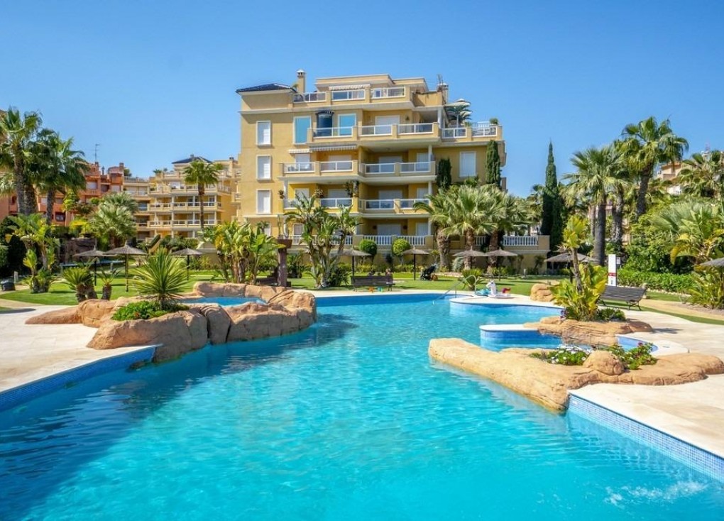 Reventa - Apartamento - Apartamento en el último piso - Dehesa de campoamor - Campoamor