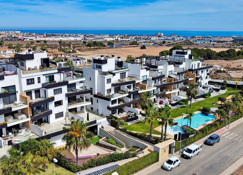 Reventa - Apartamento - Apartamento en el último piso - Orihuela Costa - Los Dolses